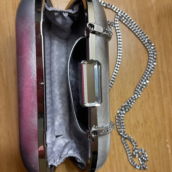 SOLD - Picture 4 of 8